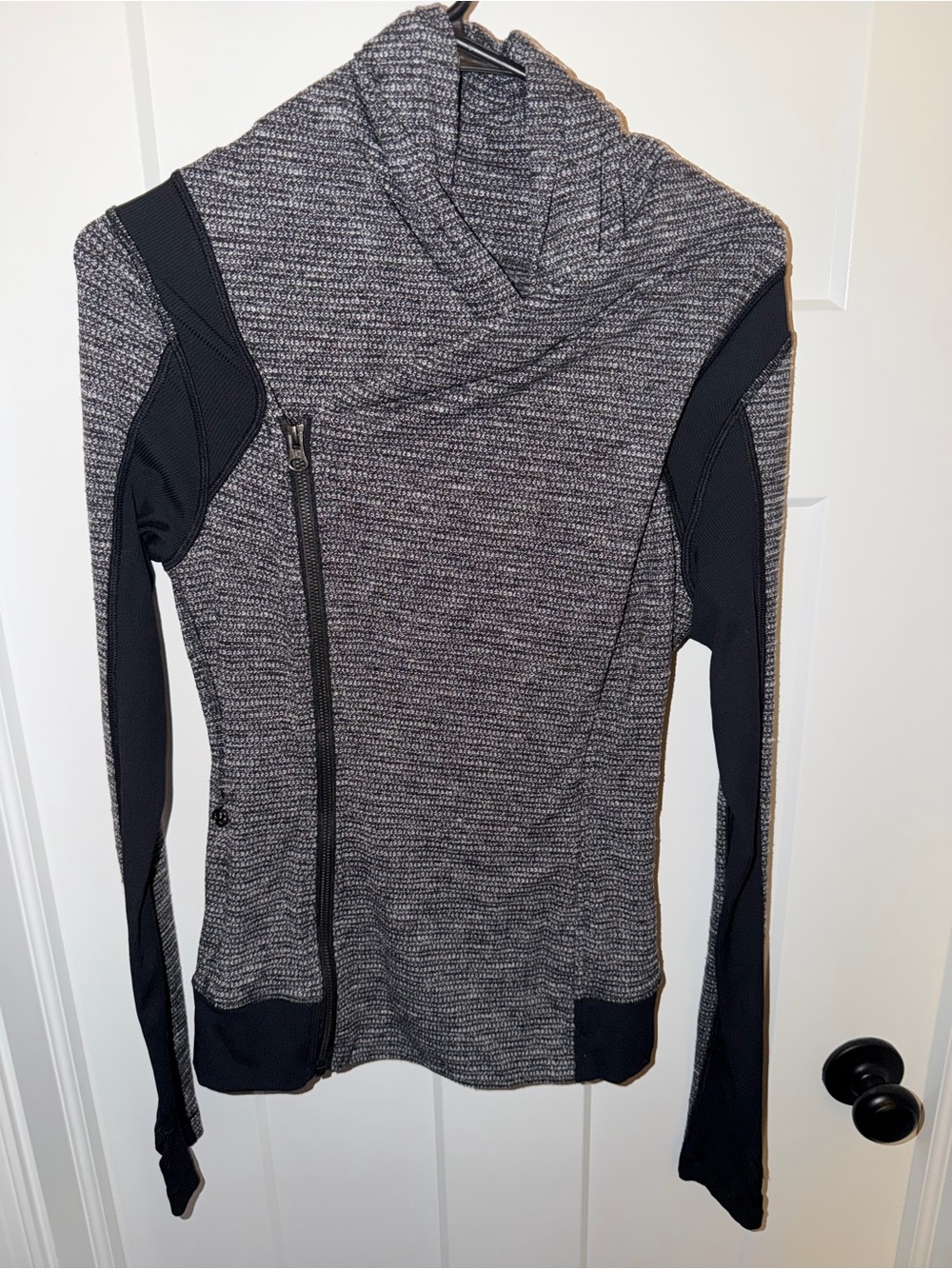 Lululemon Bhakti yoga jacket